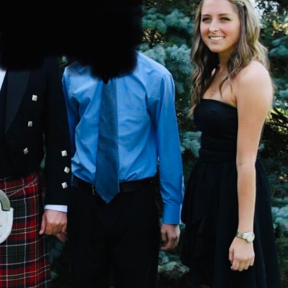 Stunning LBD! - Picture 7 of 7